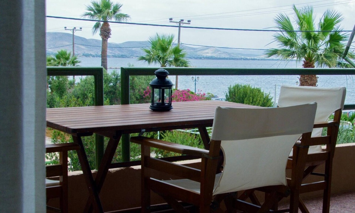 Nea Makri Apartment | Nea Makri Beach Apartment