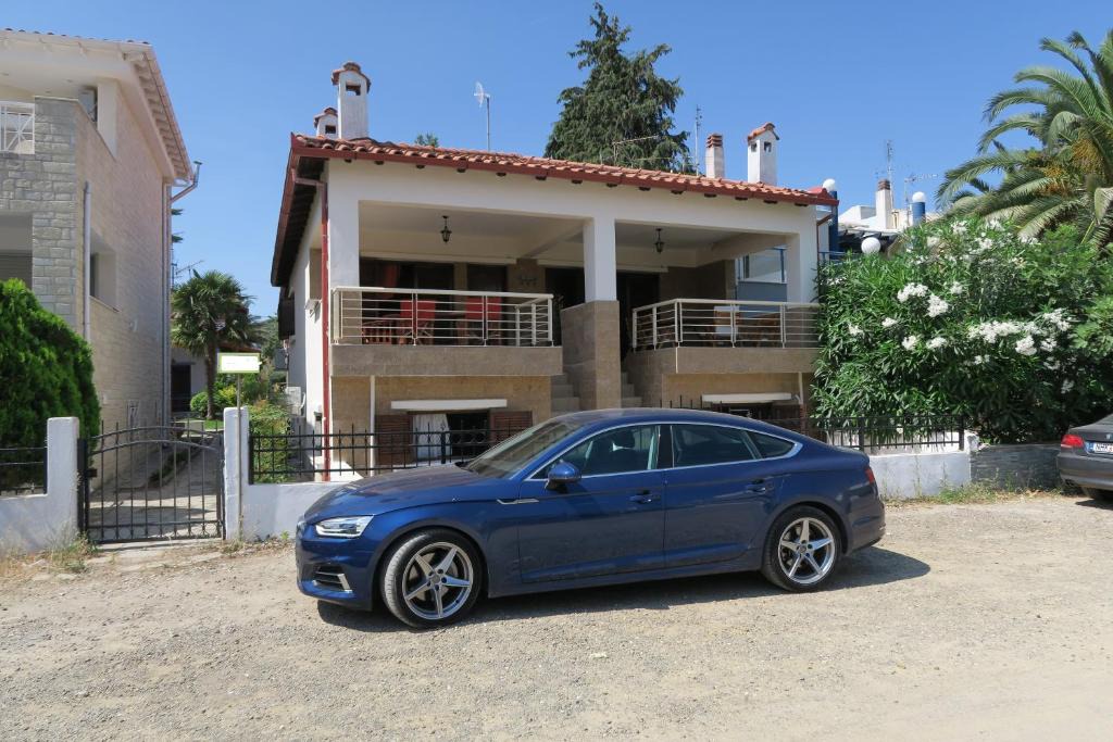 Haniotis Apartment | Orange Blue Аpartment N2 near sea
