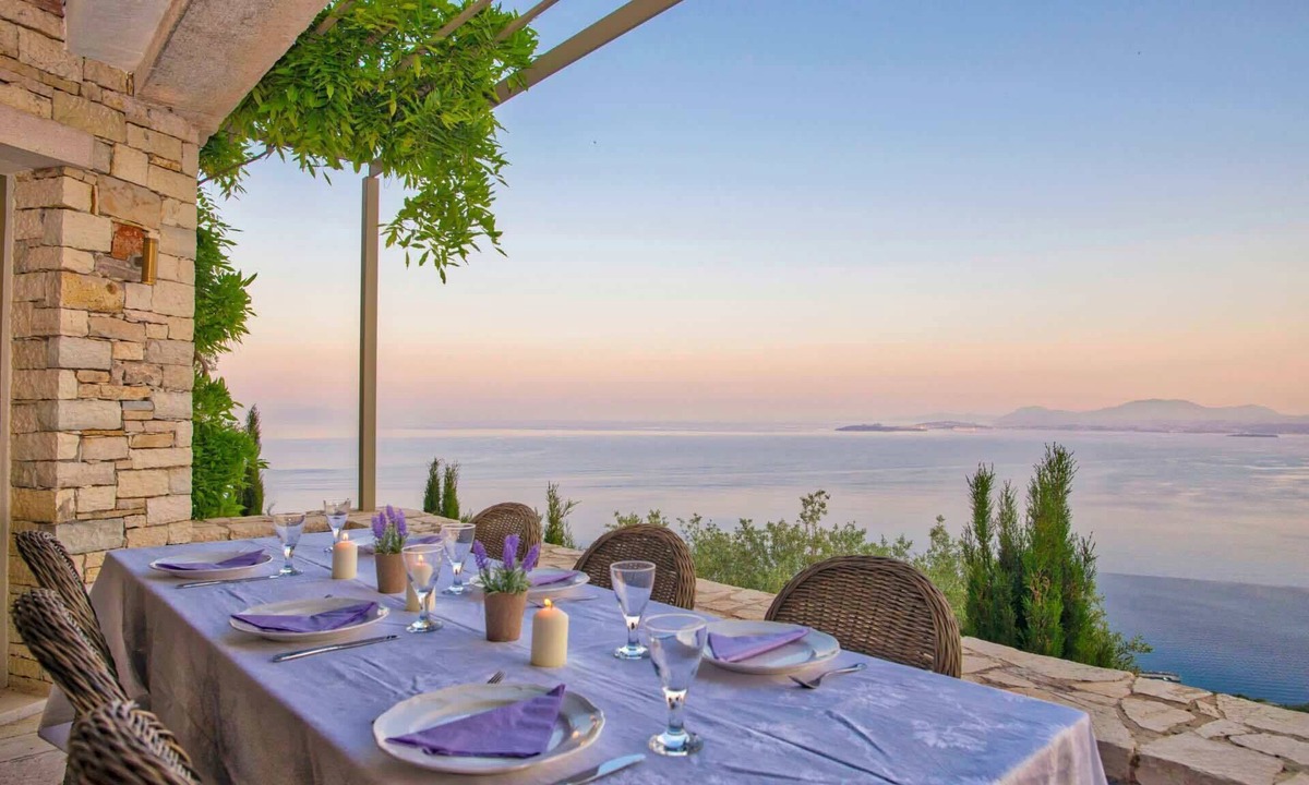 Nisaki Villa | Paleopetres Marnie - pool - sea views - beaches - premium location -