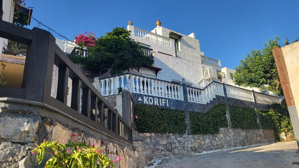 Piskopiano Apartment | Peaceful And Very Relaxing Suite near Crete Sea view, shared pool, air condition