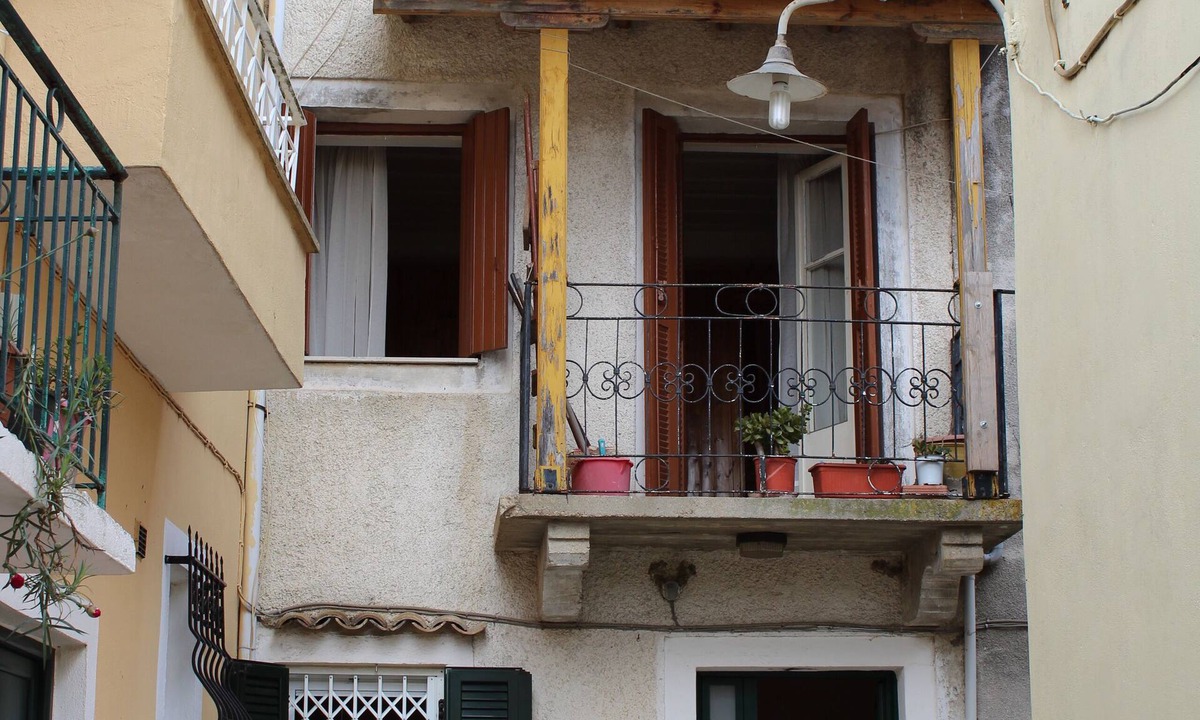 Chlomos House | Polykarpos Traditional House
