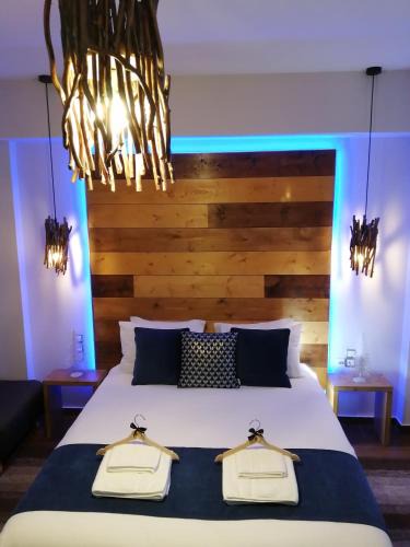 Kalavrita Apartment | REST On The Pedestrian Street