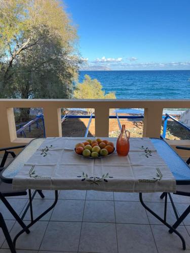 Kithira Villa | Romantic House on the beach