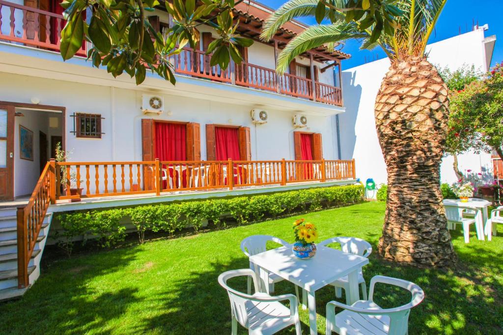 Skiathos Town Apartment | Skiathos House