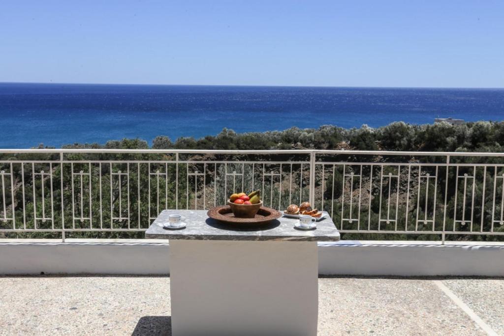 Keratokambos Apartment | Skouros Villa 2