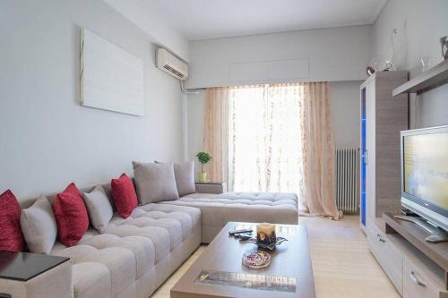 The Athens | Petralona