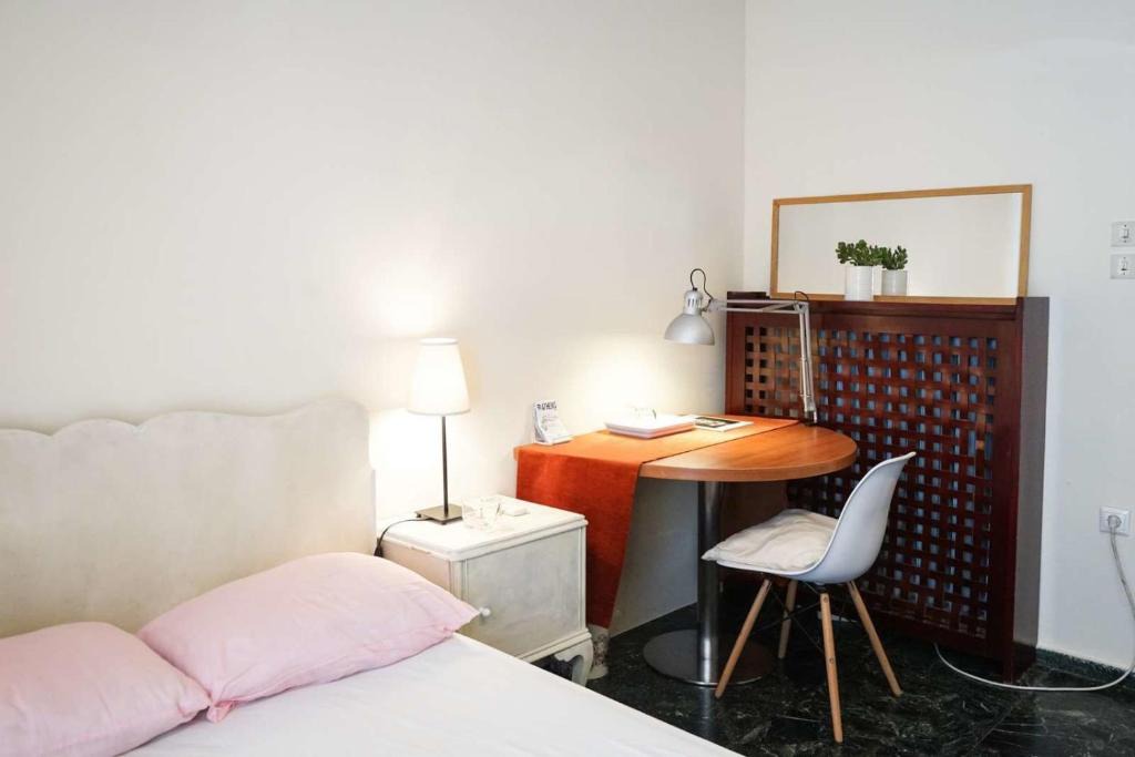 Athens Apartment | Special Offer near Metro for Akropolis