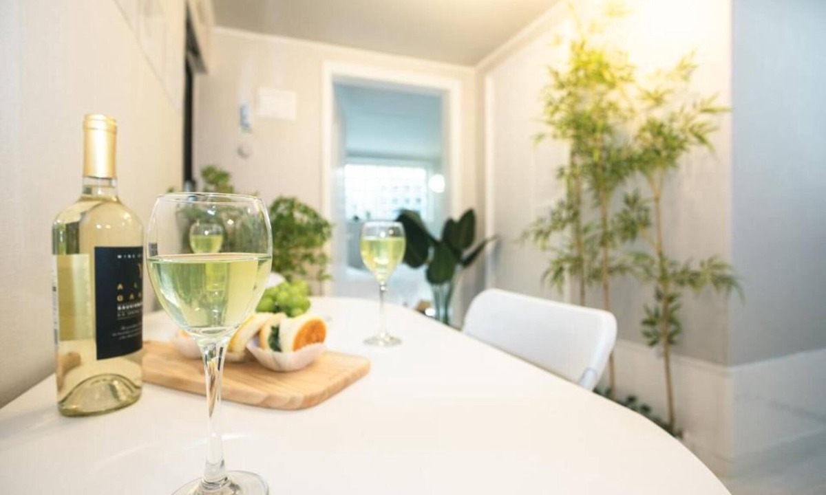 Seokchon-dong Apartment | Stay Solar