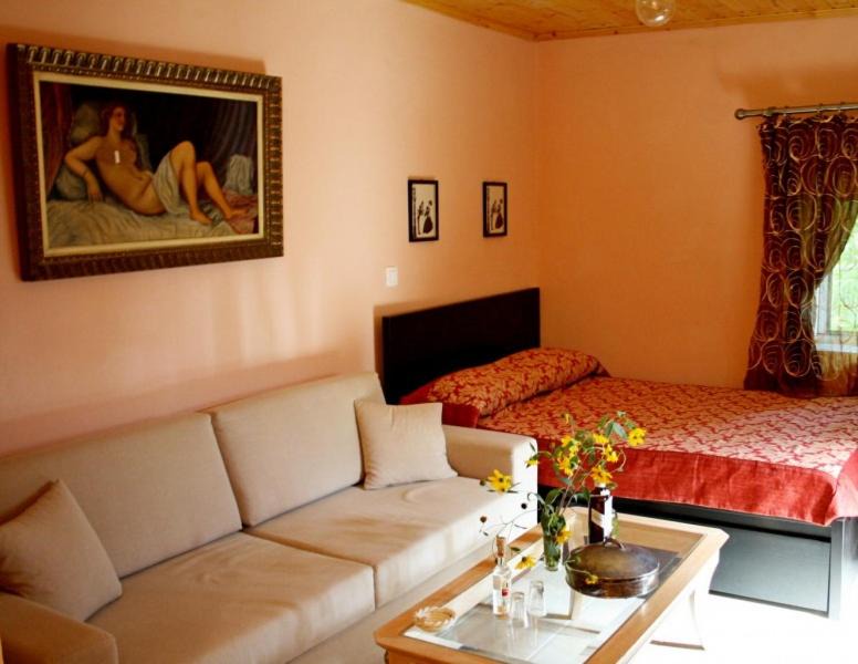 Dafnata Apartment | Stone House PLATON