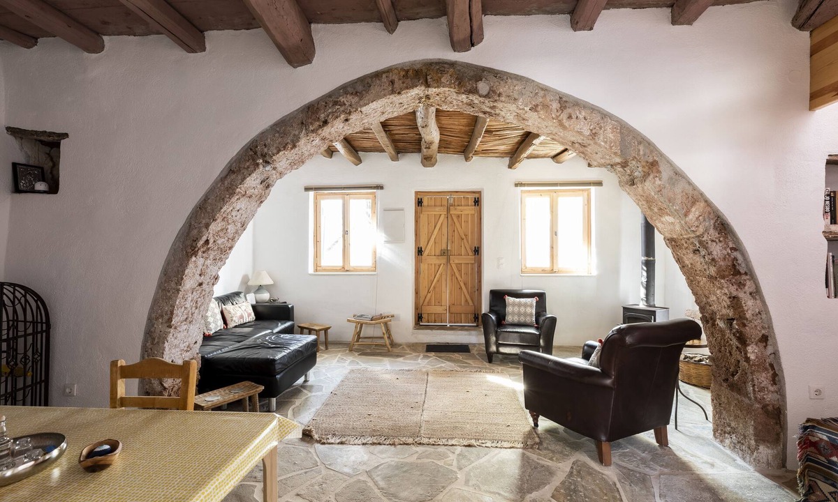 Sitia House | The Arch House. A Romantic Escape.
