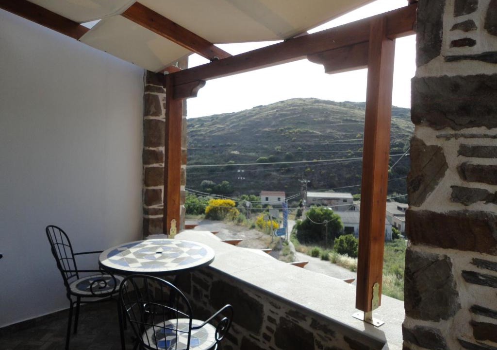 Volissos Apartment | The Castle's Key