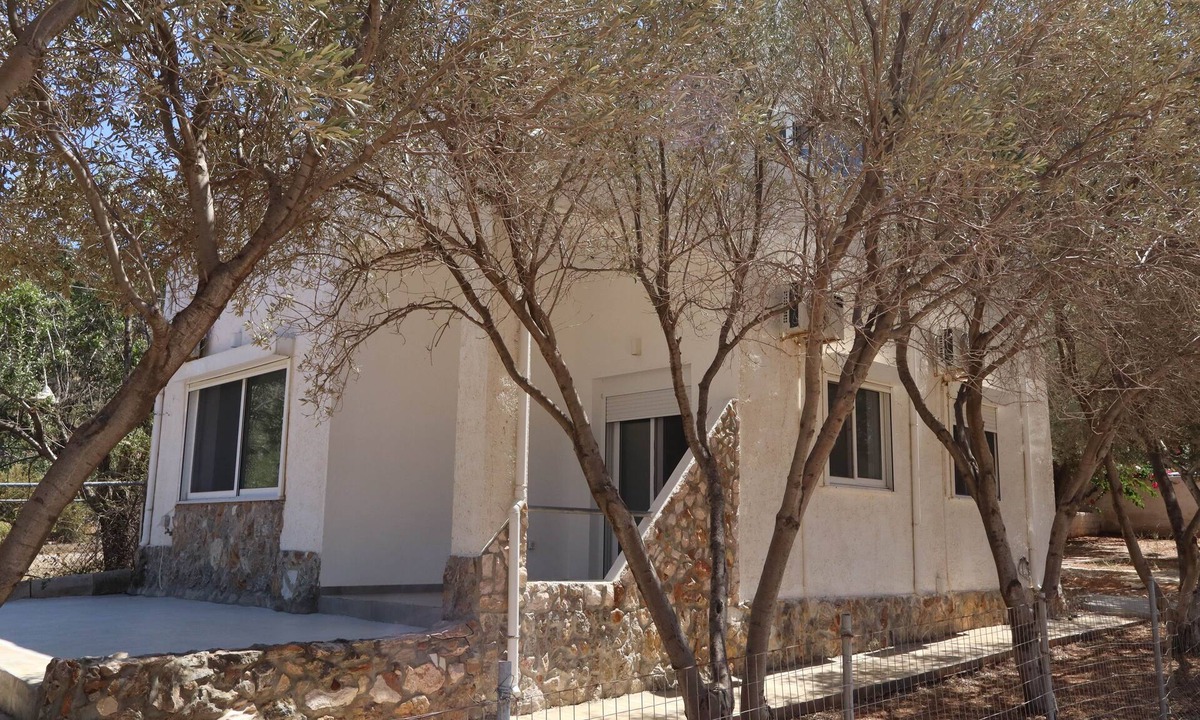 Ormos Agiou Ioannou House | The Greek Seasons, Maison de Vacances Toute L'année Entre mer et Montagne!