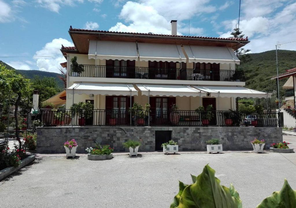 Poulata Apartment | Toulatos Pantelis