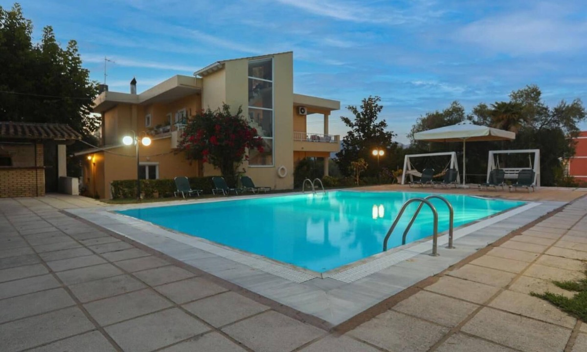 Gouvia Apartment | Tranquil apartments Corfu maisonette No2