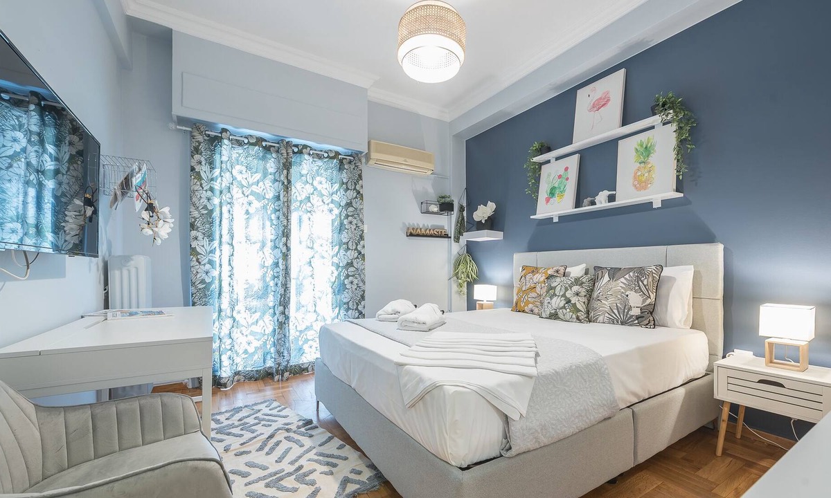 Ampelokipoi Apartment | Urban City Apartment by CloudKeys