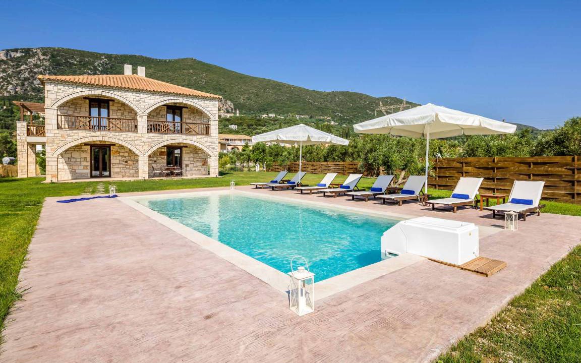 Alykes Villa | Villa ∙ 4 bedrooms ∙ 8 guests