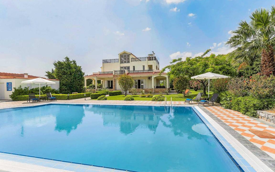 Kolymbia Villa | Villa ∙ 5 bedrooms ∙ 10 guests