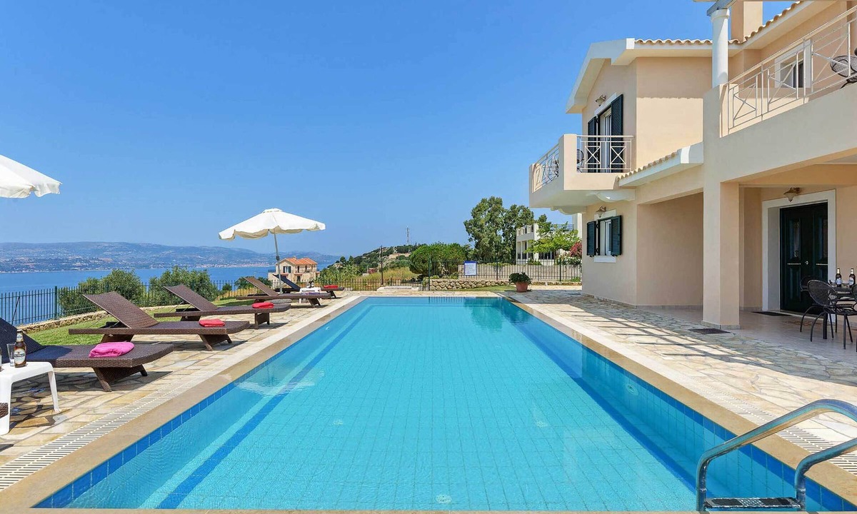 Argostoli | Lassi