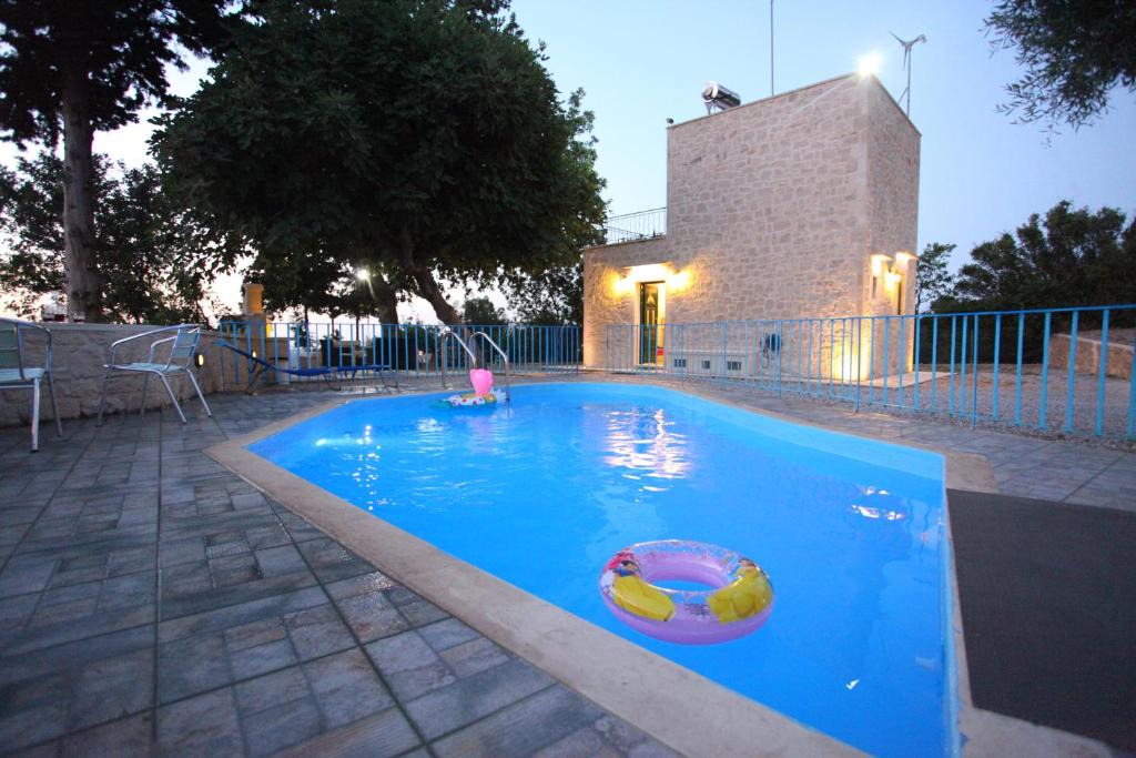 Argyroupoli Villa | Villa Athina