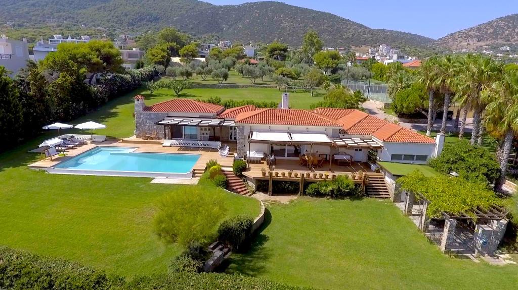 Ormos Agiou Ioannou Villa | Villa by the sea