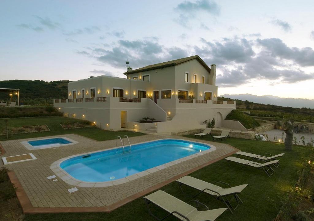 Nikos Kazantzakis Villa | Villa Country Luxury Villa by Interhome