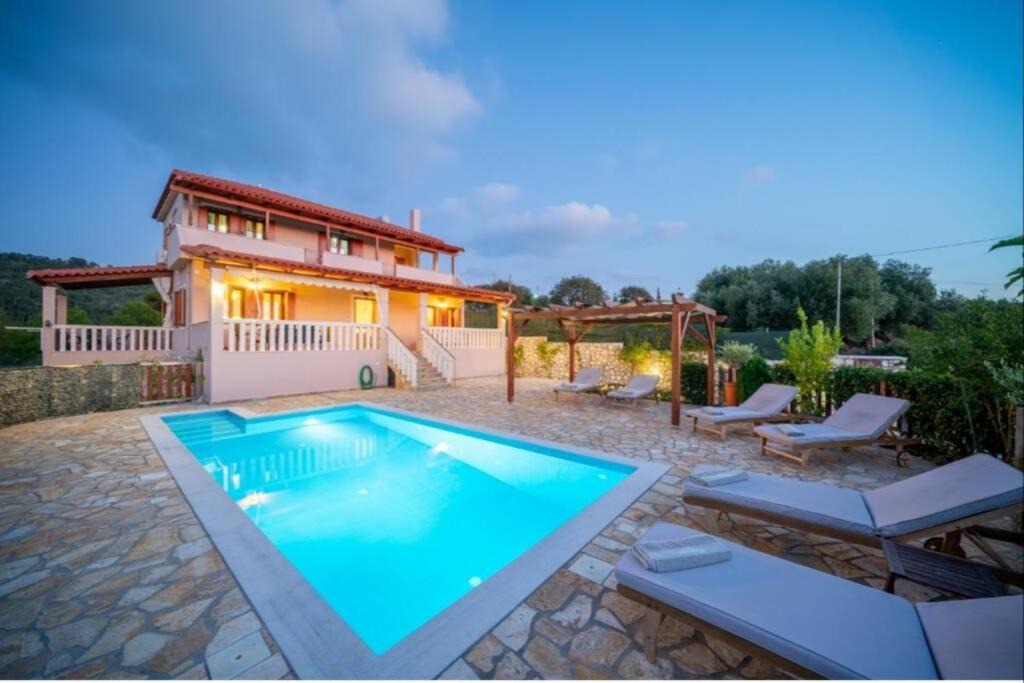 Fiskardo Villa | Villa Jasmine