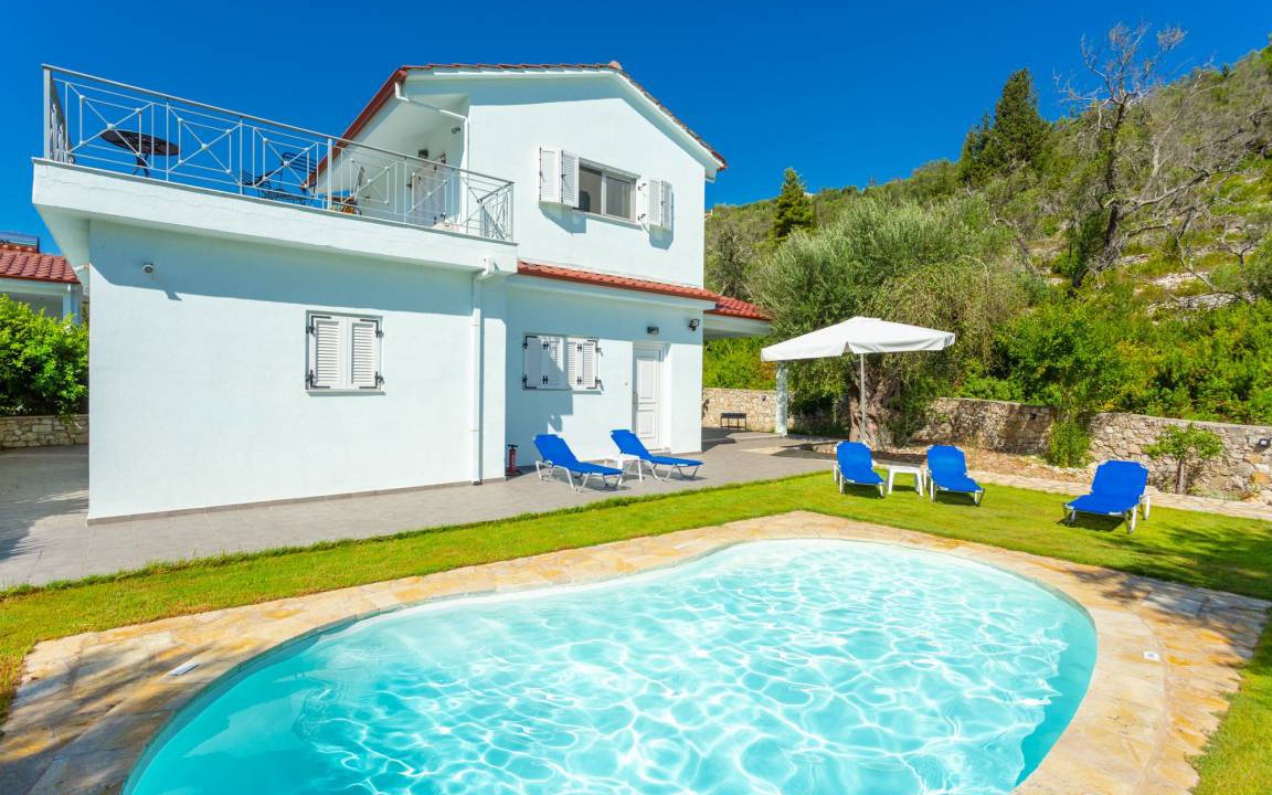 Longos Villa | Villa Mia: Private Pool, Walk to Beach, A/C, WiFi, Car Not Required