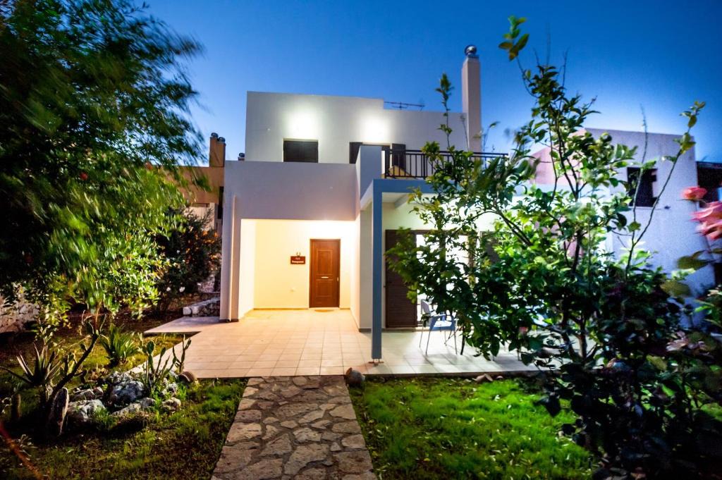Exopoli House | Villa Pomegrante