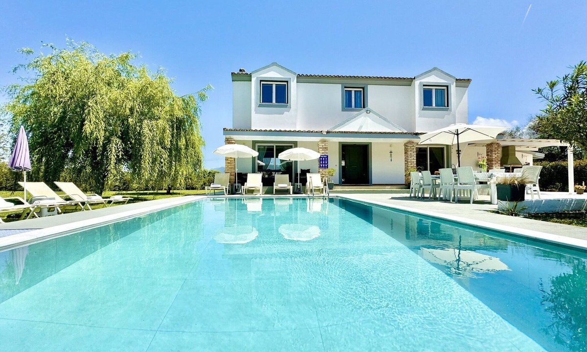Velonades Villa | Villa Rubina Sidari with private pool