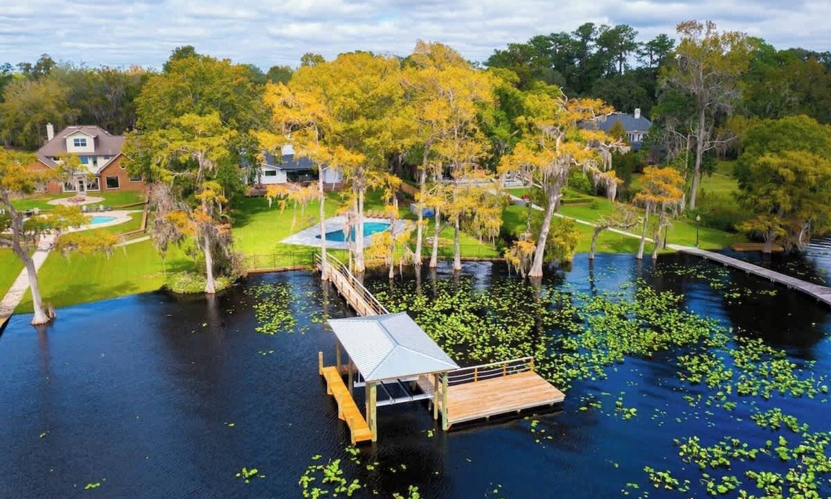 Southside House | "Waterfront Paradise" Dock, Pool, Boathouse