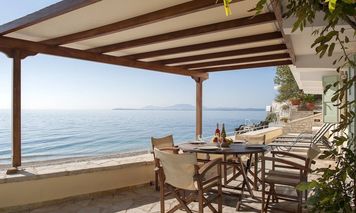 Louvros Sidari Corfu | Katavolos
