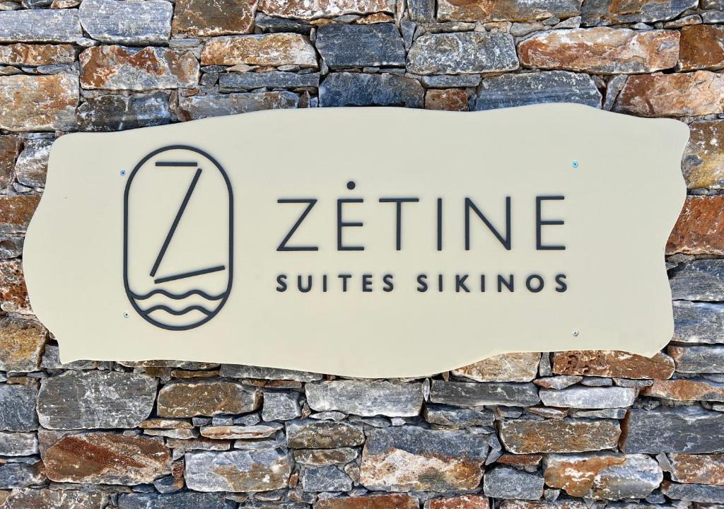 Alopronia Apartment | ZETINE SUITES SIKINOs
