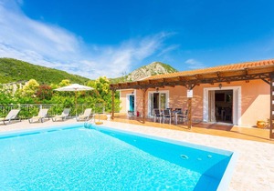 102 m² Villa ∙ 2 bedrooms ∙ 5 guests