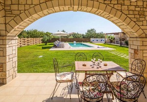 150 m² Villa ∙ 4 bedrooms ∙ 8 guests