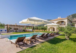 150 m² Villa ∙ 4 bedrooms ∙ 8 guests
