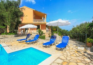 220 m² Villa ∙ 8 bedrooms ∙ 16 guests