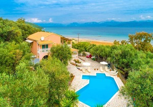 220 m² Villa ∙ 8 bedrooms ∙ 16 guests
