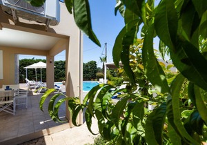 300 m² Villa ∙ 5 bedrooms ∙ 13 guests