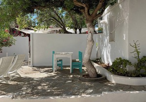 Agrikia Apartments No1-with garden at 300m to beaches - Paros