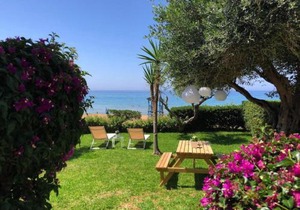 Aqua Seafront Glyfada Corfu Beach House With Garden