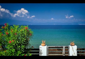 Balconies on Sea - The Garden Apt