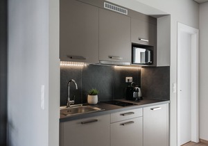 Blissful 1BR Apartment at WYZ Athens