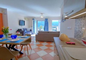 Blue Lagoon Luxury Apartment G2