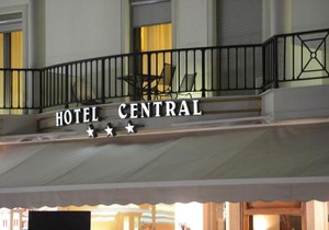 Central Hotel
