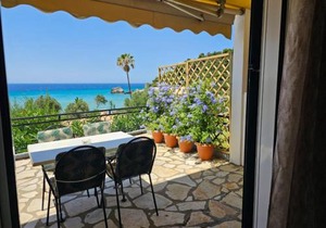 Corfu Glyfada Beach Apartment