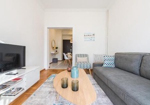 Cozy and fresh apt close to Metro