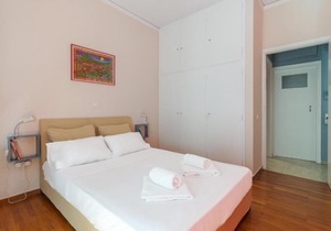 Cozy And Renovated Apartment In Exarcheia