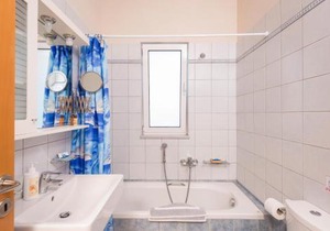 Cretan View Apartments with sea view