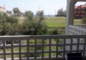 Drossia # 2 - One Bedroom Apartment, Sleeps 4