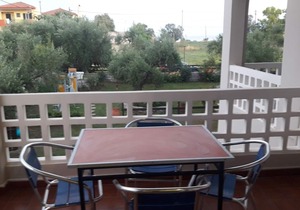 Drossia # 7 - One Bedroom Apartment, Sleeps 4